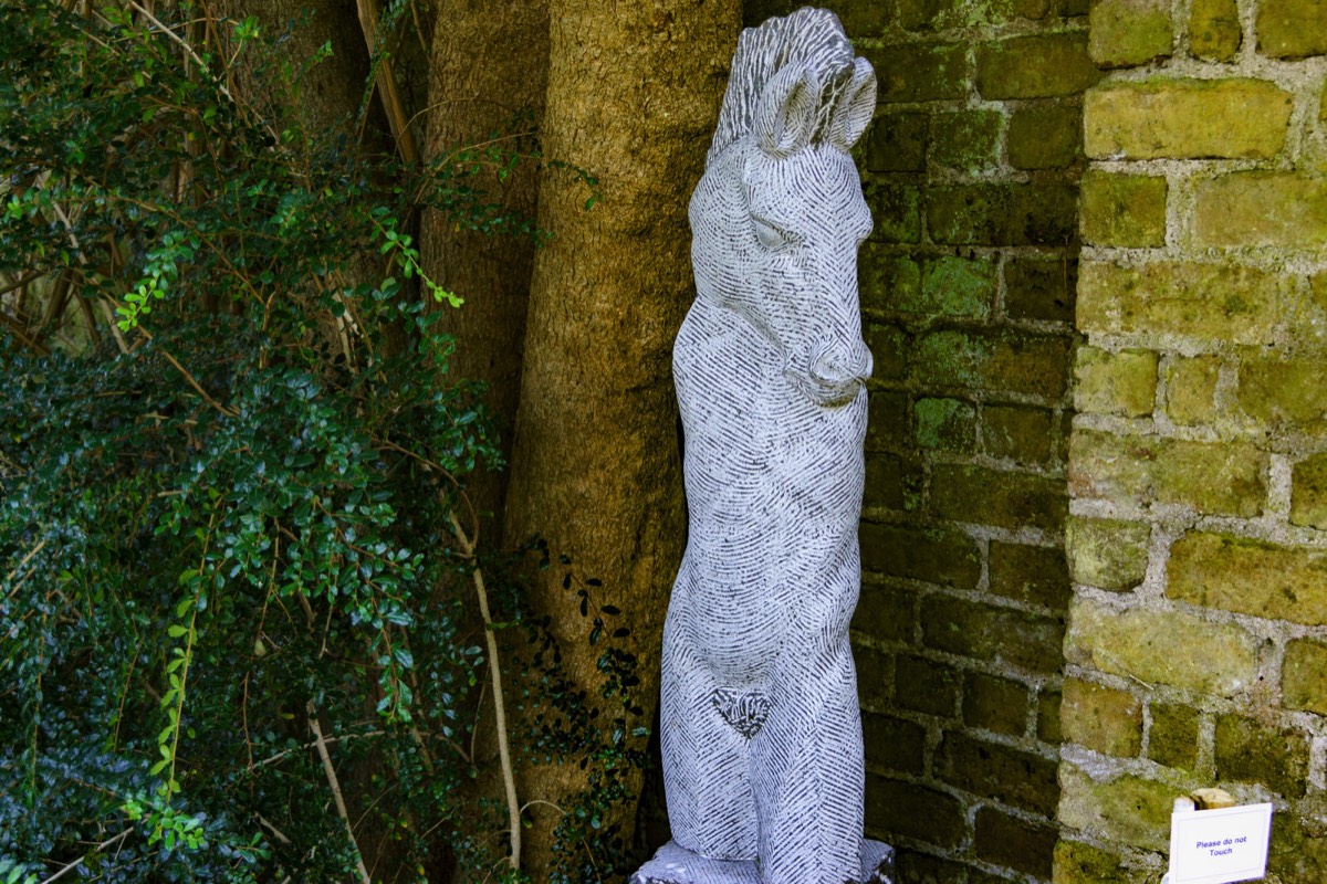GABAR BY SIMON CARMAN 002